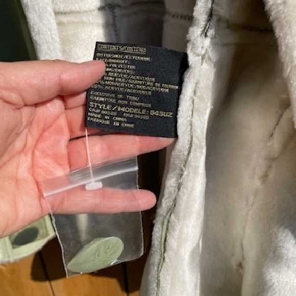 Brand new beautiful Coat Couture  sage green faux sheepskin fall jacket.⁸ - Picture 3 of 6